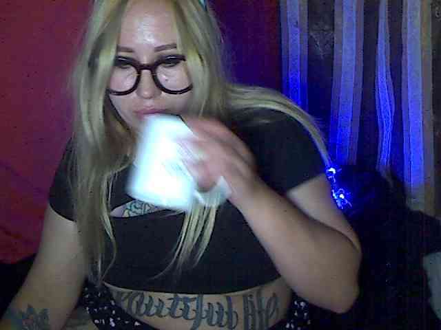AngelFoxx webcam