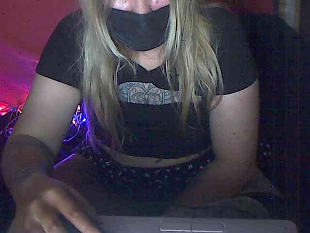 AngelFoxx webcam