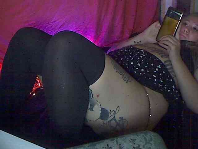 AngelFoxx webcam