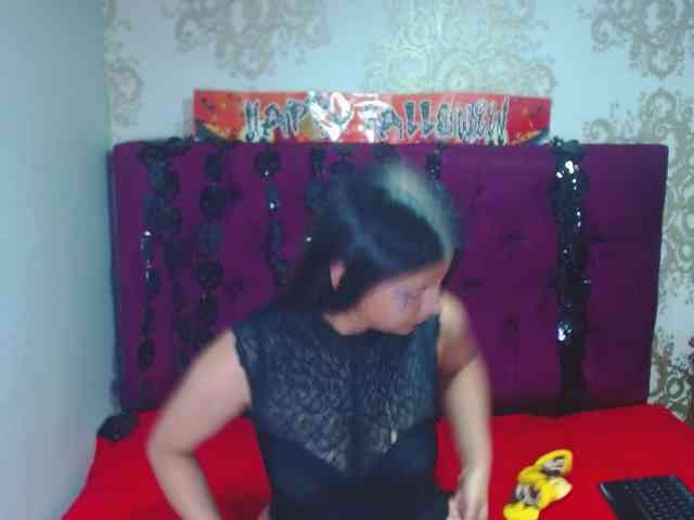 LillyEvans webcam