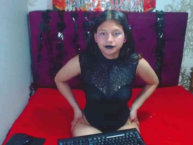 LillyEvans webcam