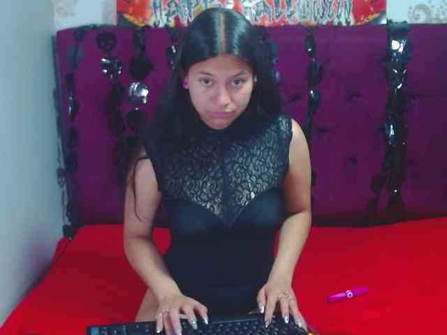 LillyEvans webcam