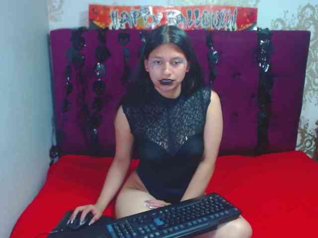 LillyEvans webcam