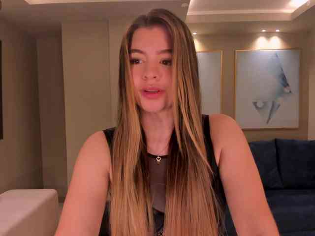 JadeMuller webcam