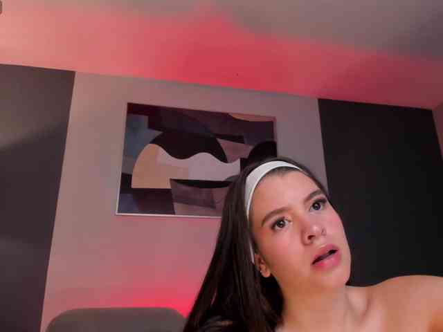 JadeMuller webcam