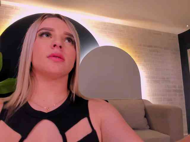 NatalyLeBlanc webcam