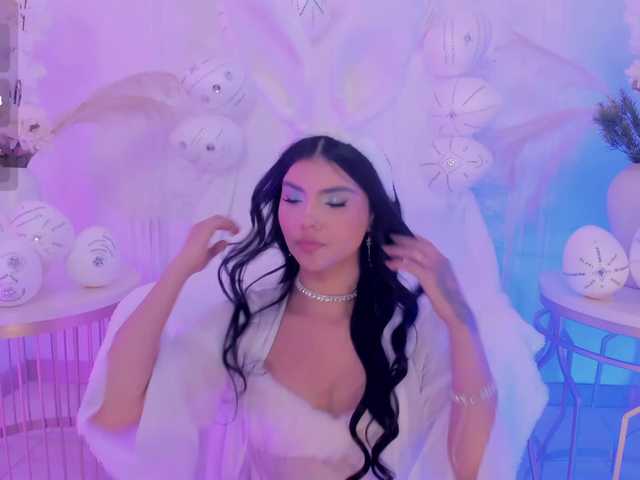 MiaLaurence's BongaCams show and profile