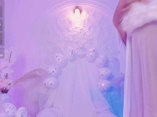 MiaLaurence's BongaCams show and profile