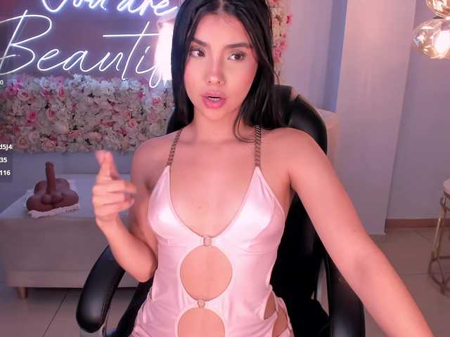 MiaLaurence's BongaCams show and profile