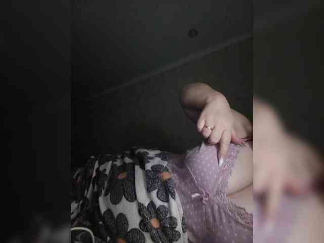 Theworldofdesires webcam