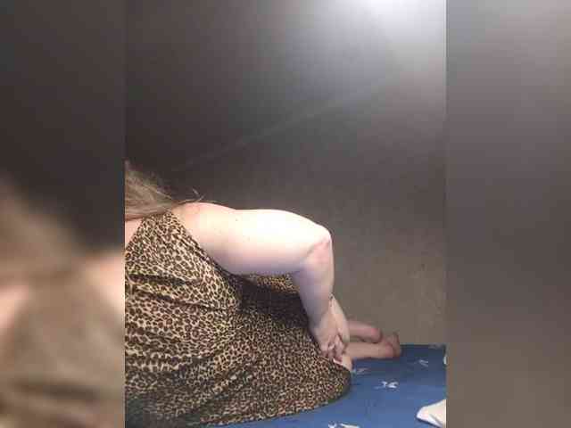 Theworldofdesires webcam
