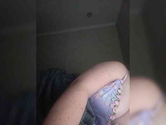 Theworldofdesires webcam