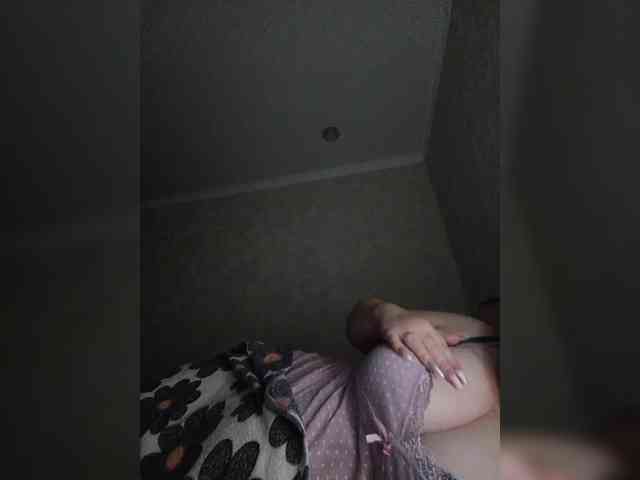 Theworldofdesires webcam