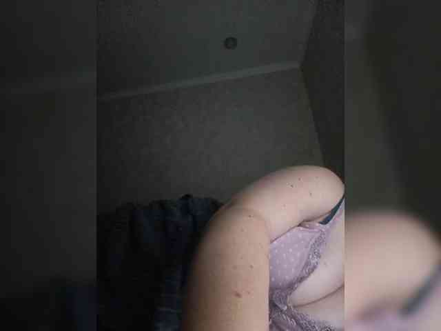 Theworldofdesires webcam