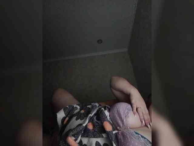 Theworldofdesires webcam