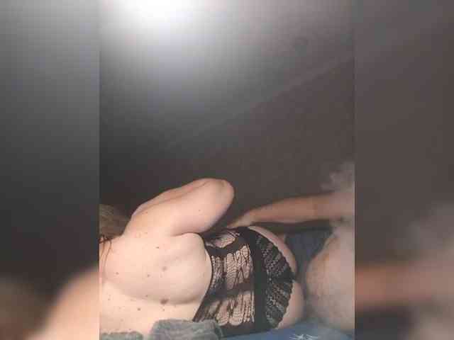 Theworldofdesires webcam