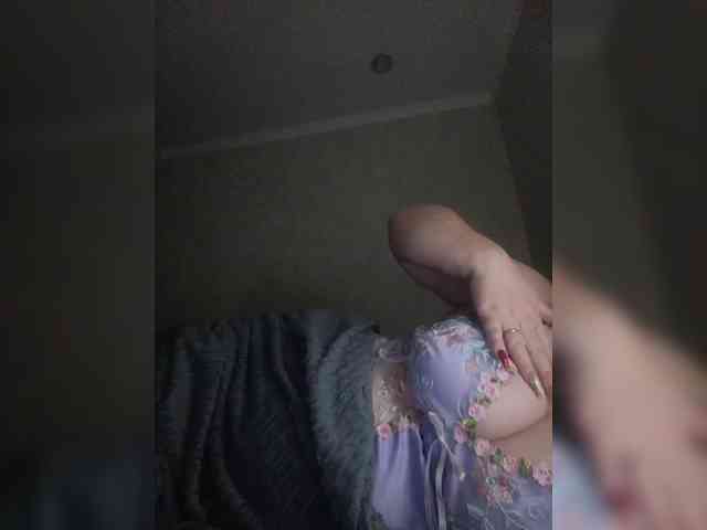 Theworldofdesires webcam