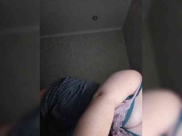 Theworldofdesires webcam