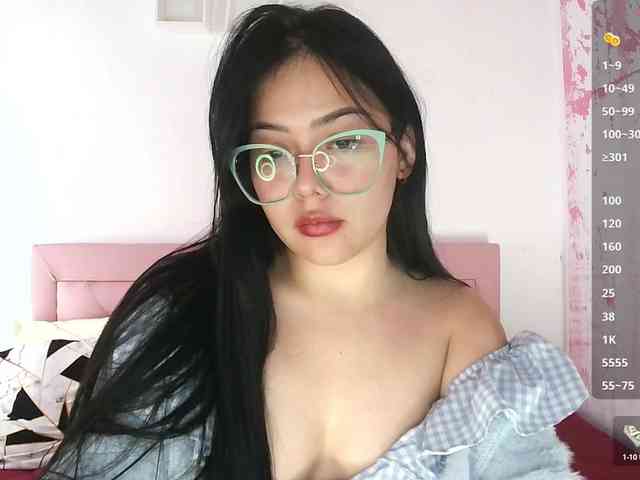 lucy911 webcam