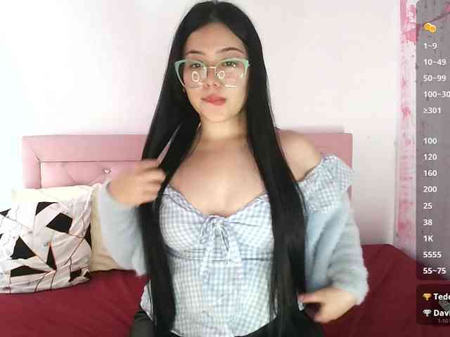 lucy911 webcam
