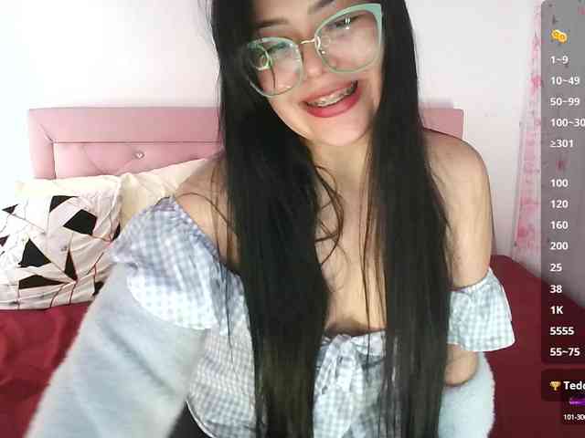 lucy911 webcam