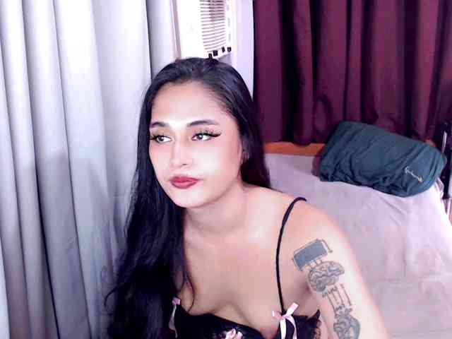 UrAsianGoddess Live Webcam on BongaCams