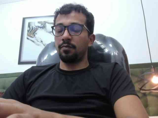 bigcock-hair Live Webcam on BongaCams