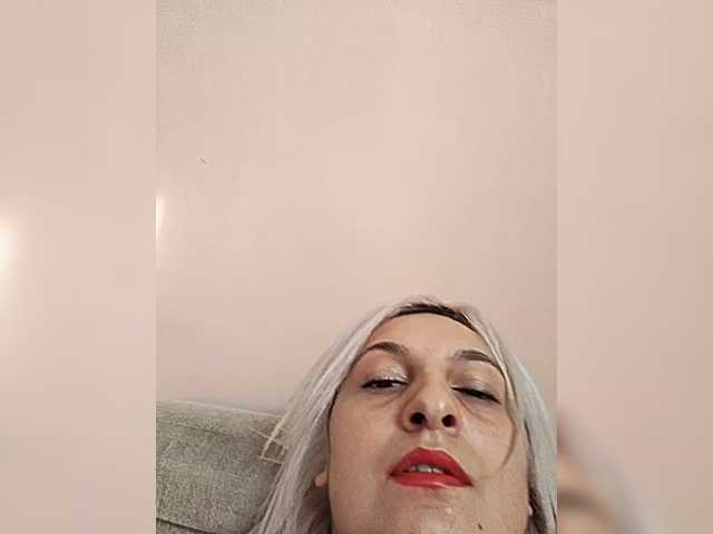 Kristin-68