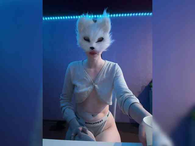 nude live web cam Mila-shkaa