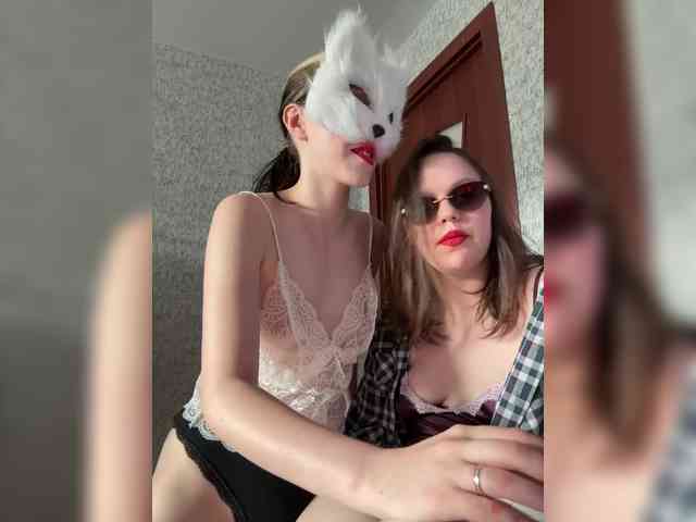erotic sex chat Mila-shkaa