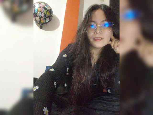 Alisvasquez webcam