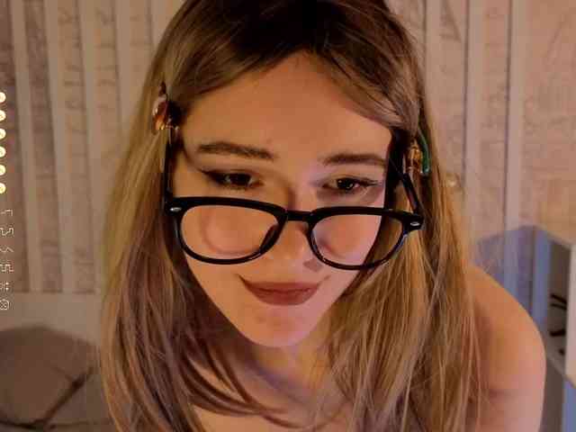 KateTupper webcam
