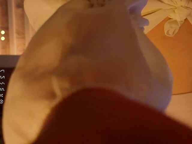 KateTupper webcam