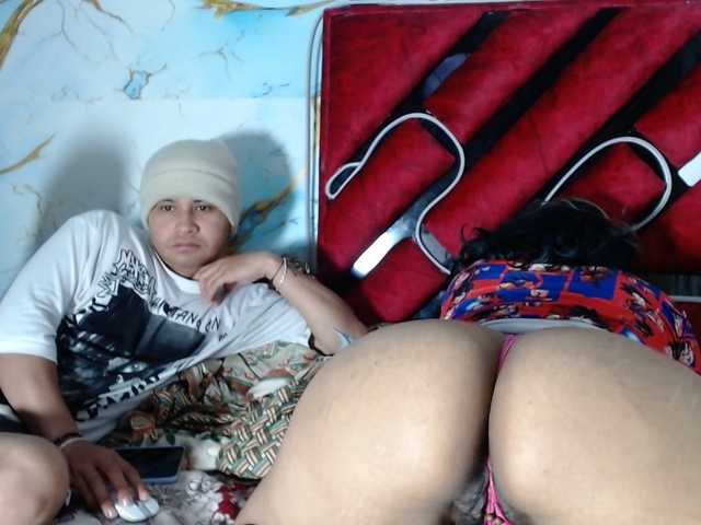 Latin-caliente's BongaCams show and profile