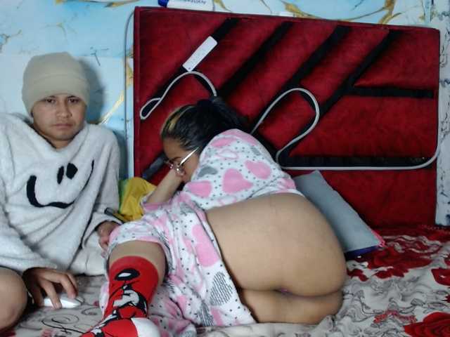 Latin-caliente's BongaCams show and profile