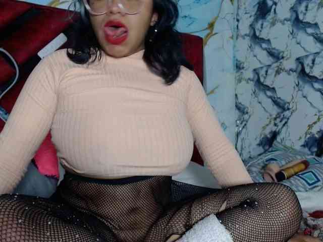 Latin-caliente webcam