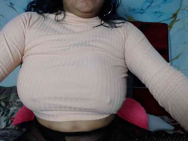 Latin-caliente webcam