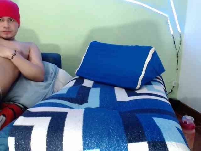 Latin-caliente webcam