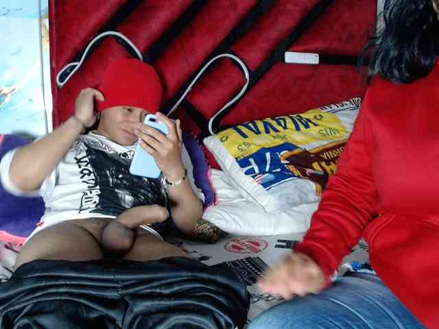 Latin-caliente webcam