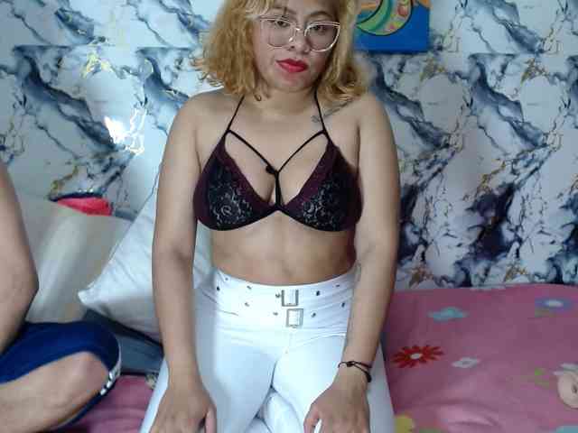 Latin-caliente webcam