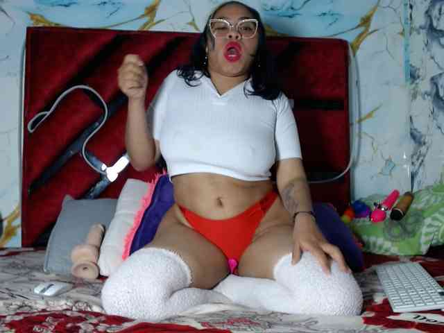 Latin-caliente webcam