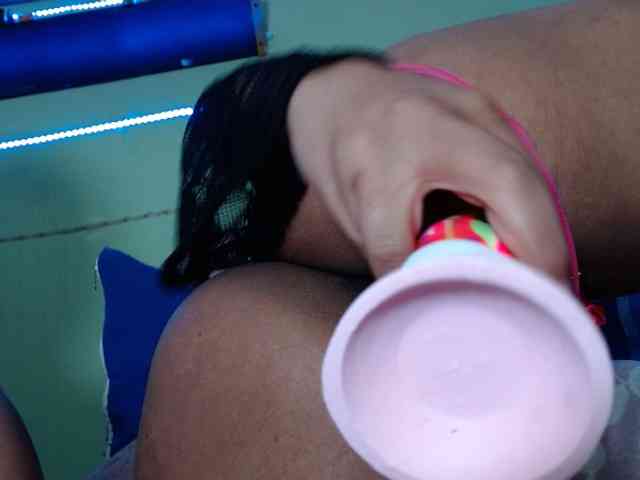 Latin-caliente webcam