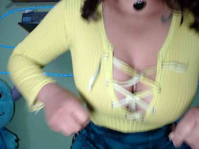 Latin-caliente webcam