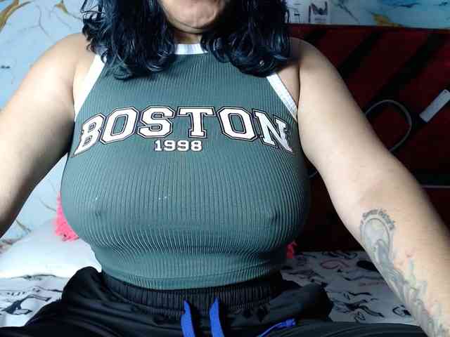 Latin-caliente webcam