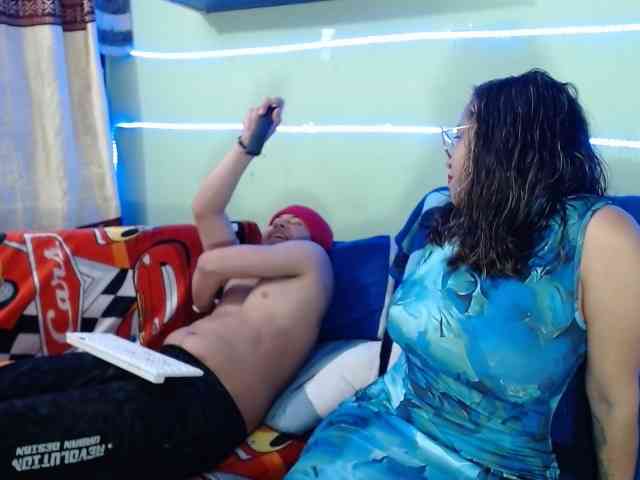 live web cam online Latin-caliente
