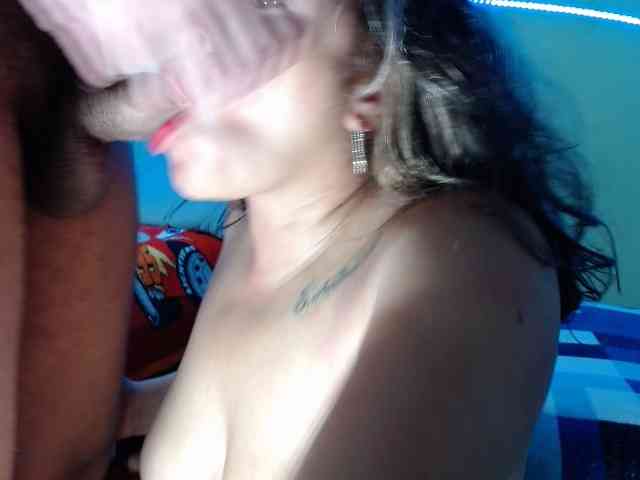 Latin-caliente webcam