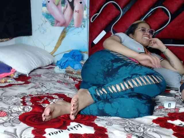 Latin-caliente Latin-caliente