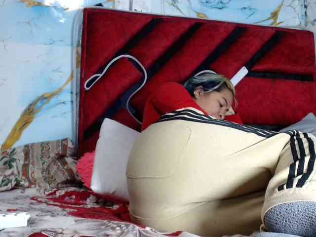 Latin-caliente webcam