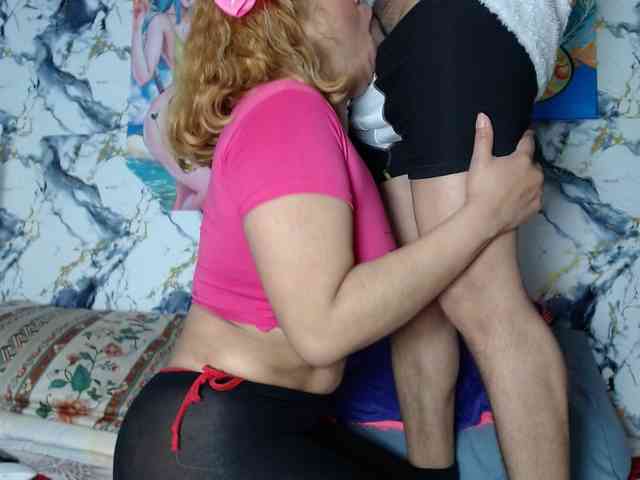 Latin-caliente webcam