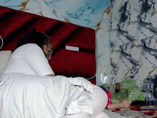 Latin-caliente webcam